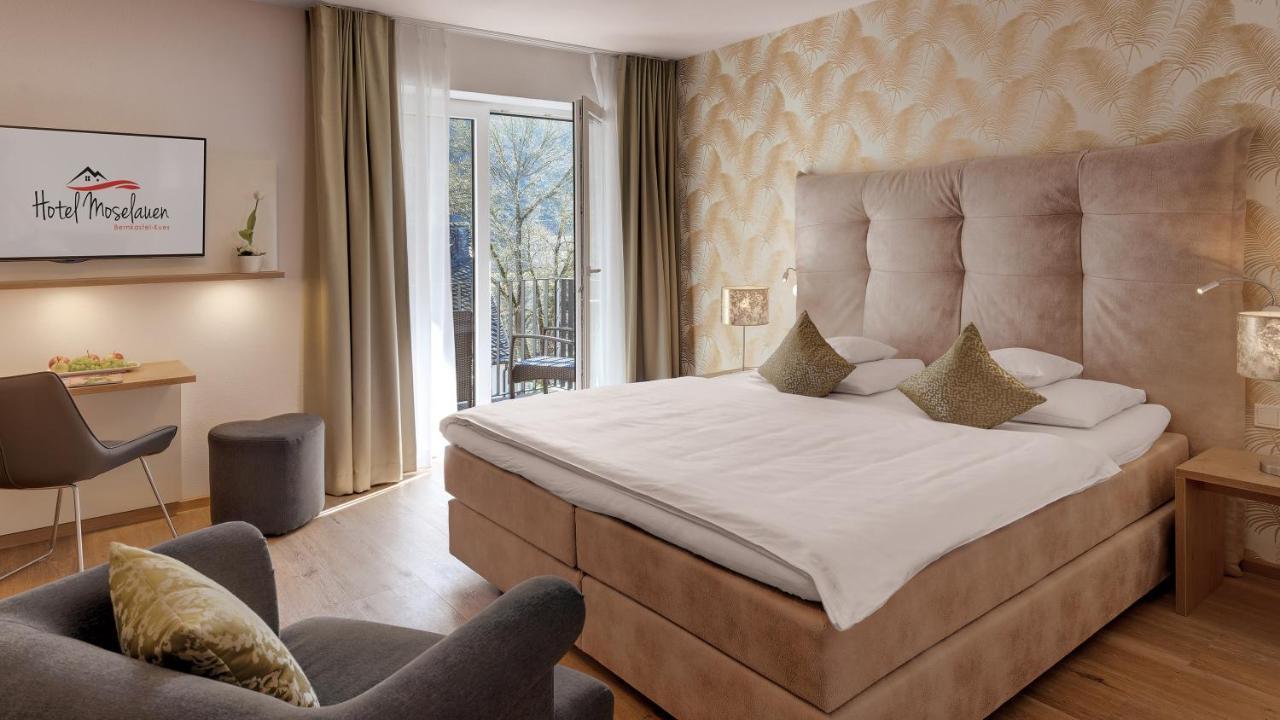 Hotel Moselauen Бернкастель-Кюс Экстерьер фото