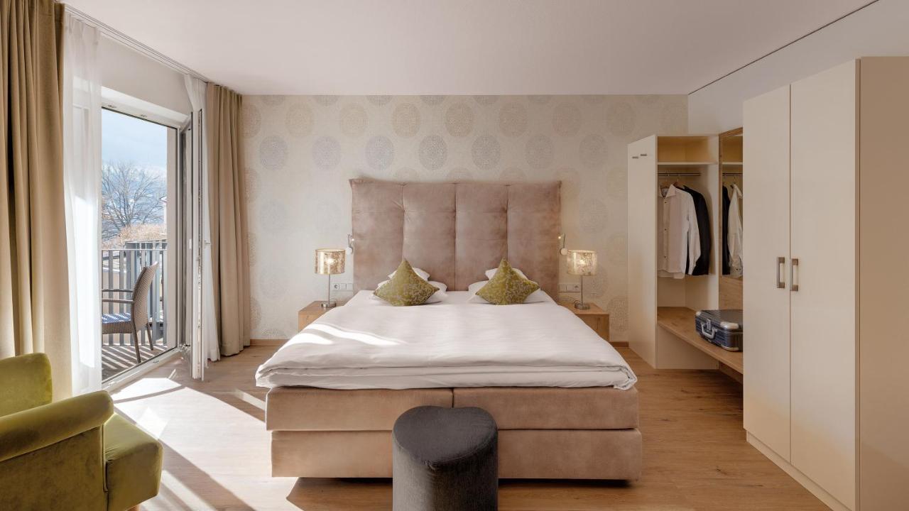 Hotel Moselauen Бернкастель-Кюс Экстерьер фото